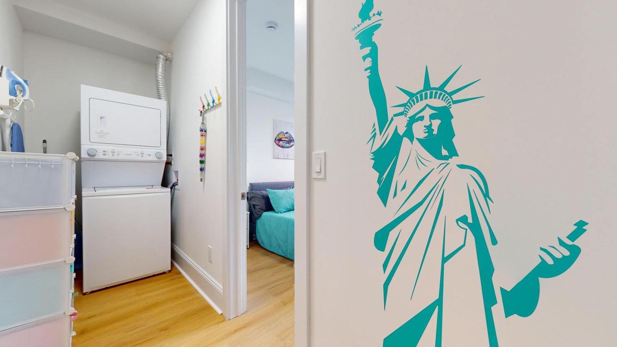 Funky & Colorful Urban Getaway, 20 Minutes To Nyc Lejlighed Hoboken Eksteriør billede