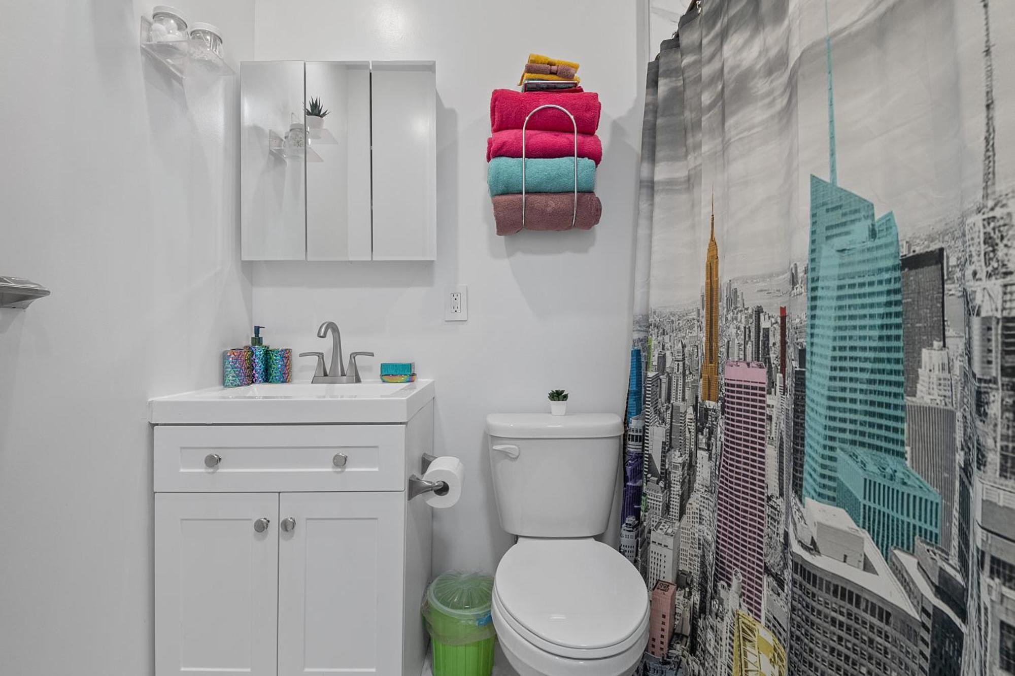 Funky & Colorful Urban Getaway, 20 Minutes To Nyc Lejlighed Hoboken Eksteriør billede